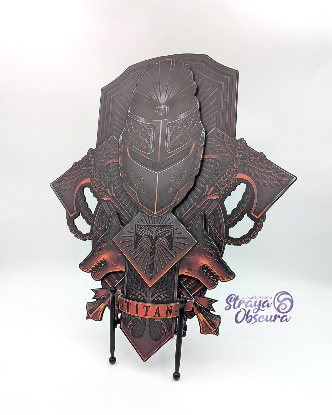 Standee Iron Crest - Titan
